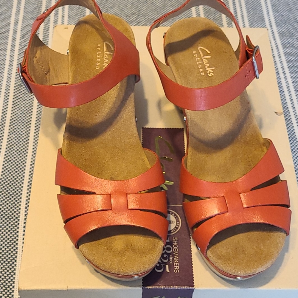 Clark's womens ledella trail heeled sandals
